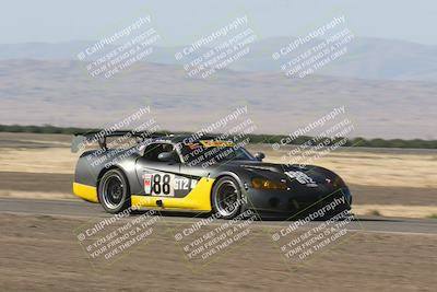 media/Jun-02-2024-CalClub SCCA (Sun) [[05fc656a50]]/Group 2/Qualifying/